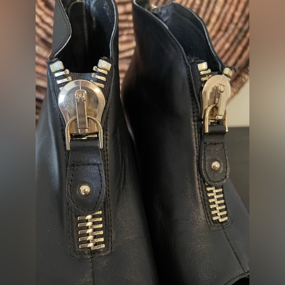 REAL LEATHER  ankle boots with zipper. PELASE READ THE DESCRIPTION. - Picture 5 of 11